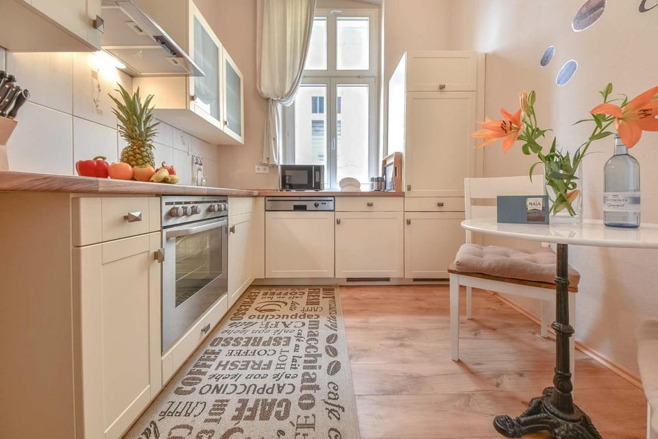 Kitchen or kitchenette, dishwasher, minibar, pet friendly, stove