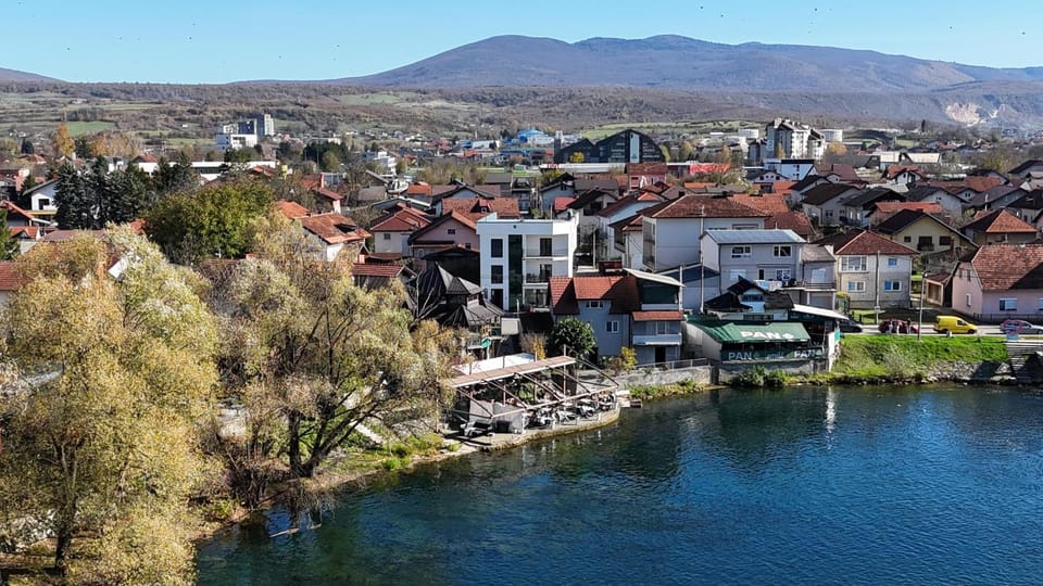 Property building, Spring, Day, Neighbourhood, Bird's eye view, View (from property/room)