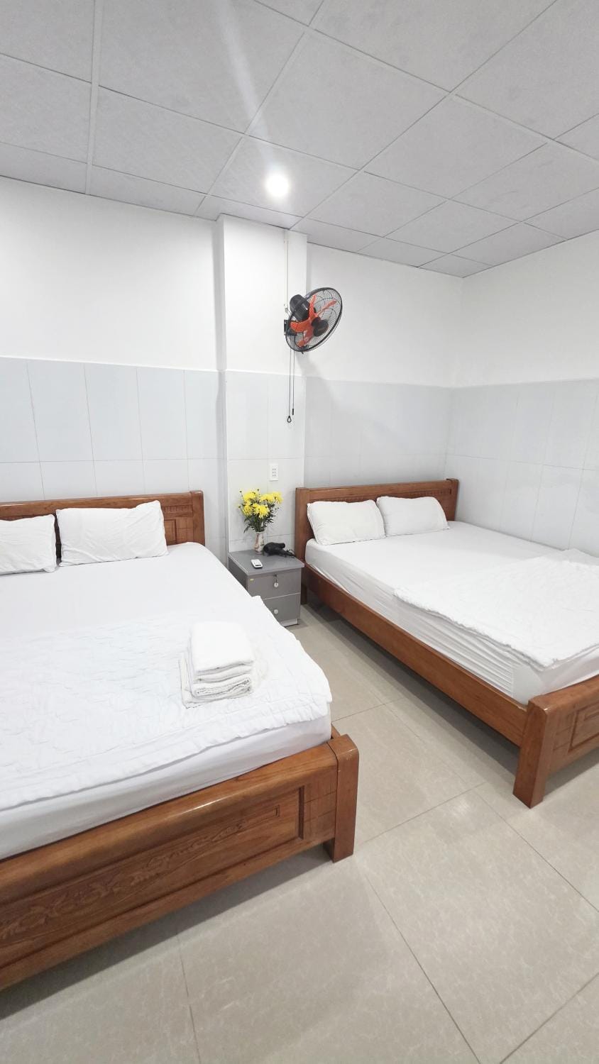 Hai Phuong Tuyen Guesthouse Bed and Breakfast in Phu Quoc