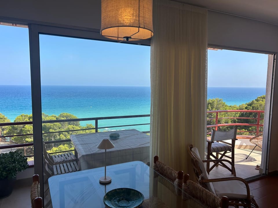 Dining area, Sea view