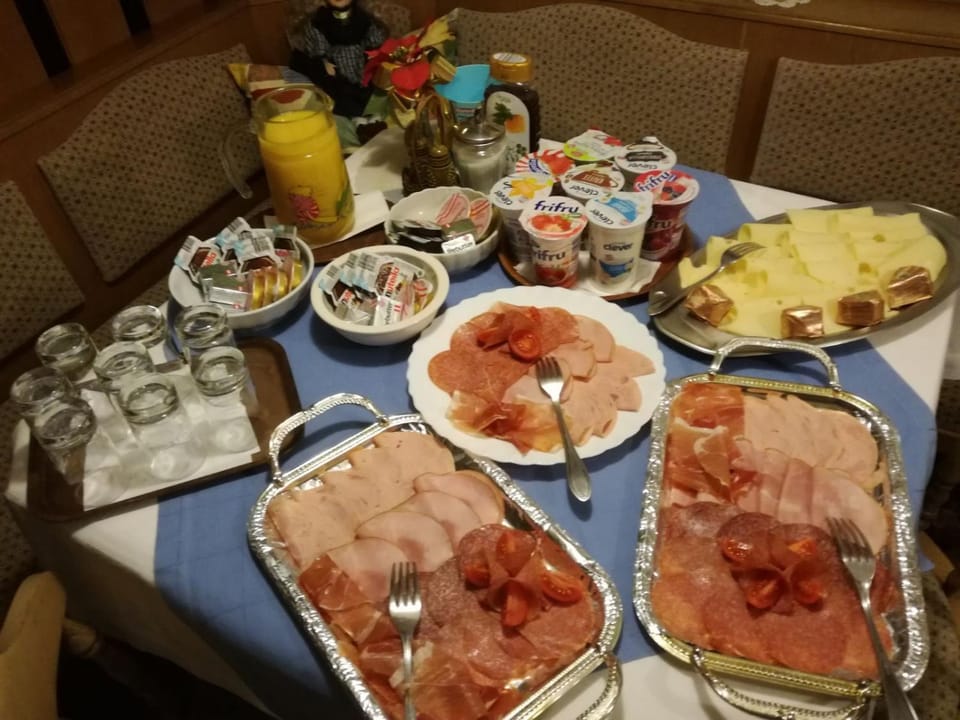 Continental breakfast