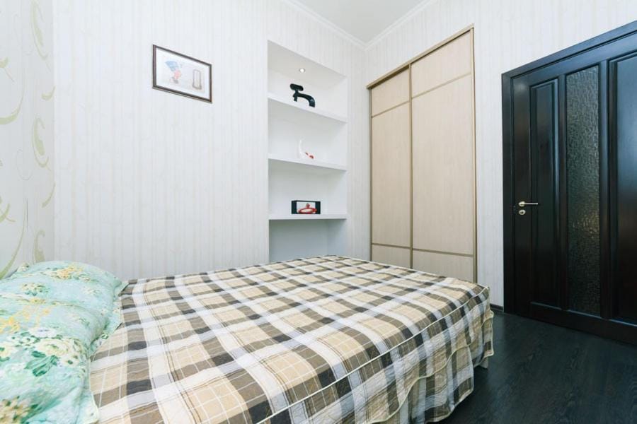 Bed, Bedroom, wardrobe