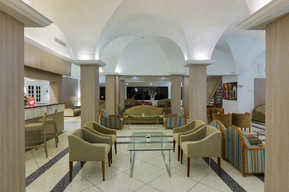 Lounge or bar