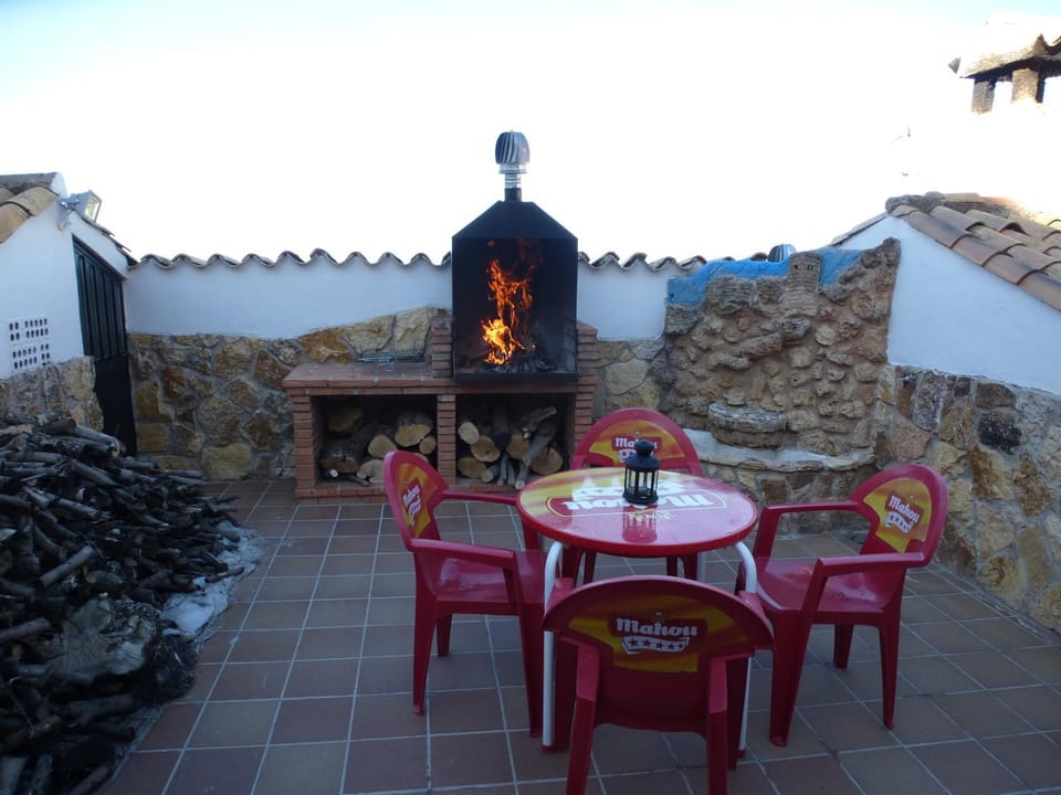 BBQ facilities, Balcony/Terrace