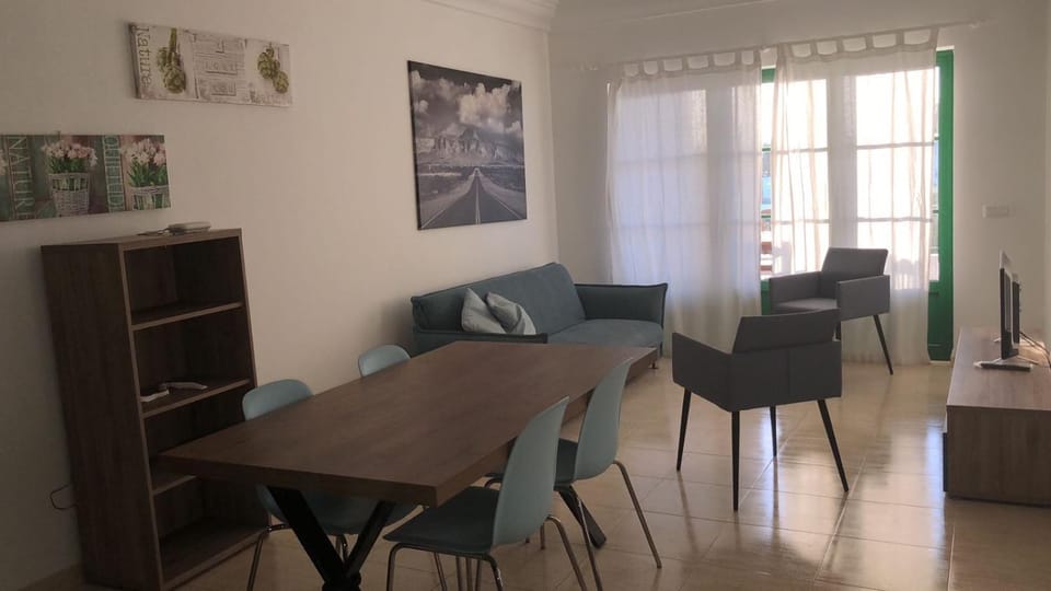 Communal lounge/ TV room, Seating area