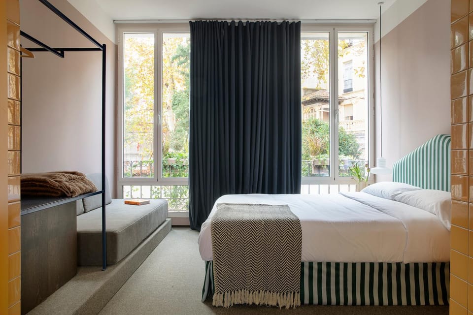 Bed, Balcony/Terrace, Bedroom