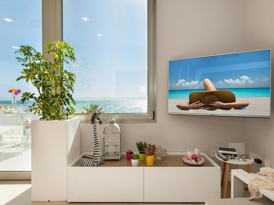 TV and multimedia, Living room