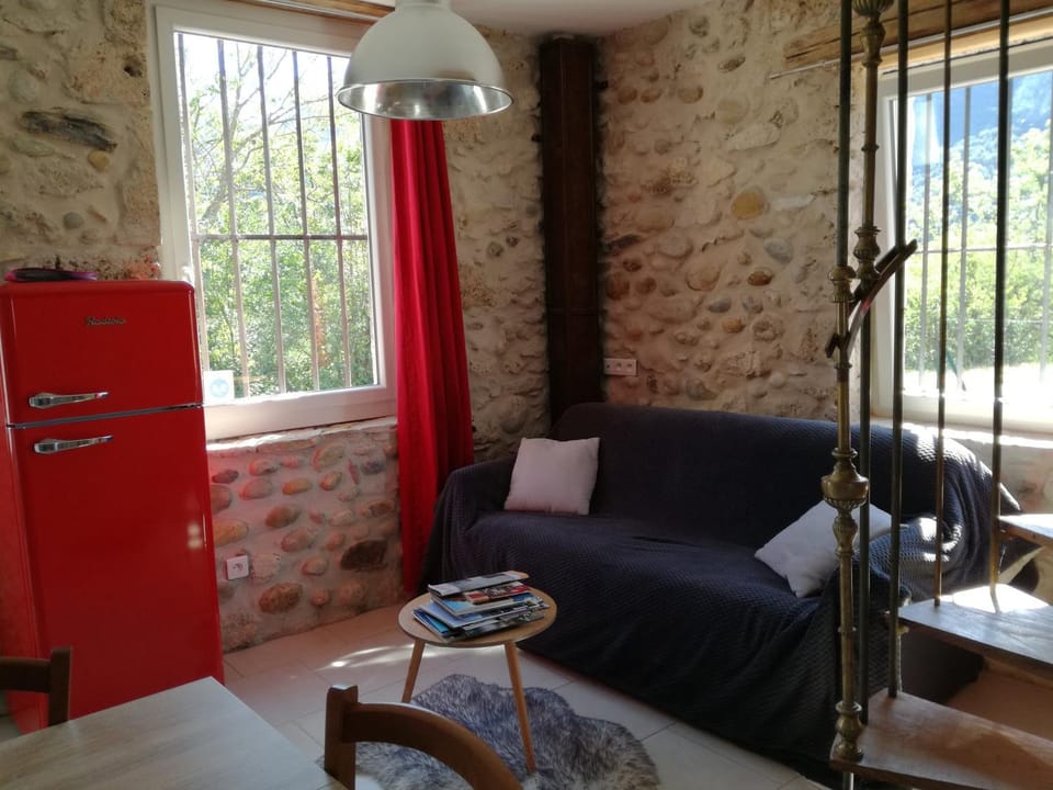 La Chabottine Vercors House in Provence