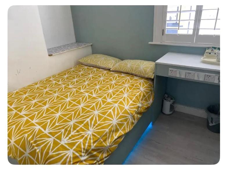 The Elk Bed and Breakfast in Blackpool