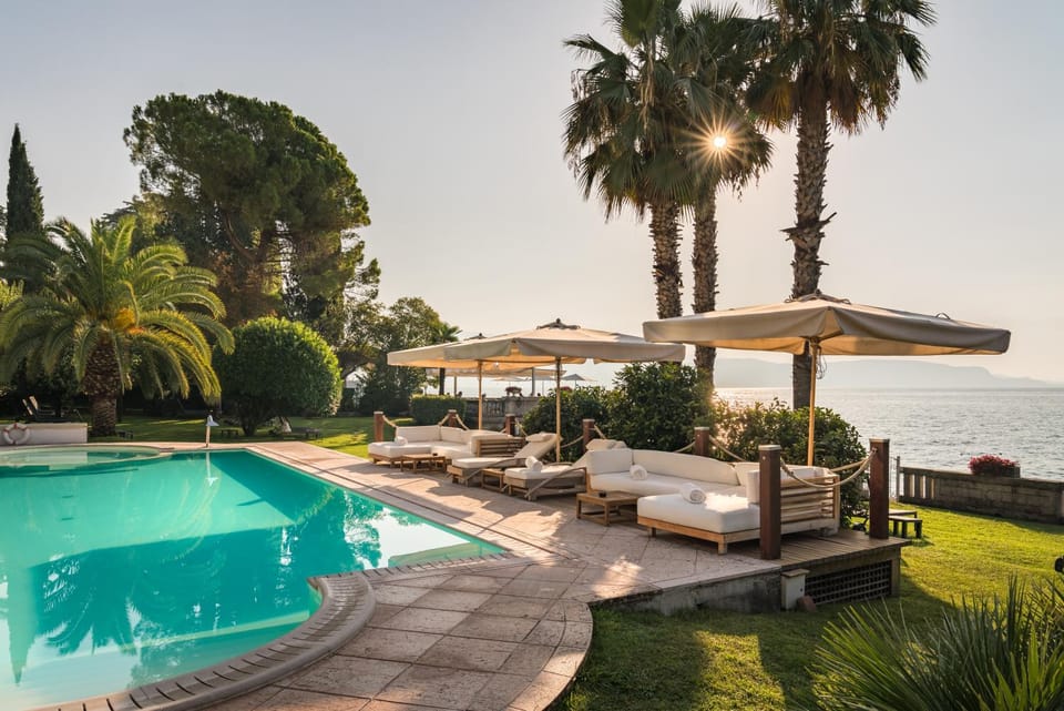 Balcony/Terrace, Swimming pool