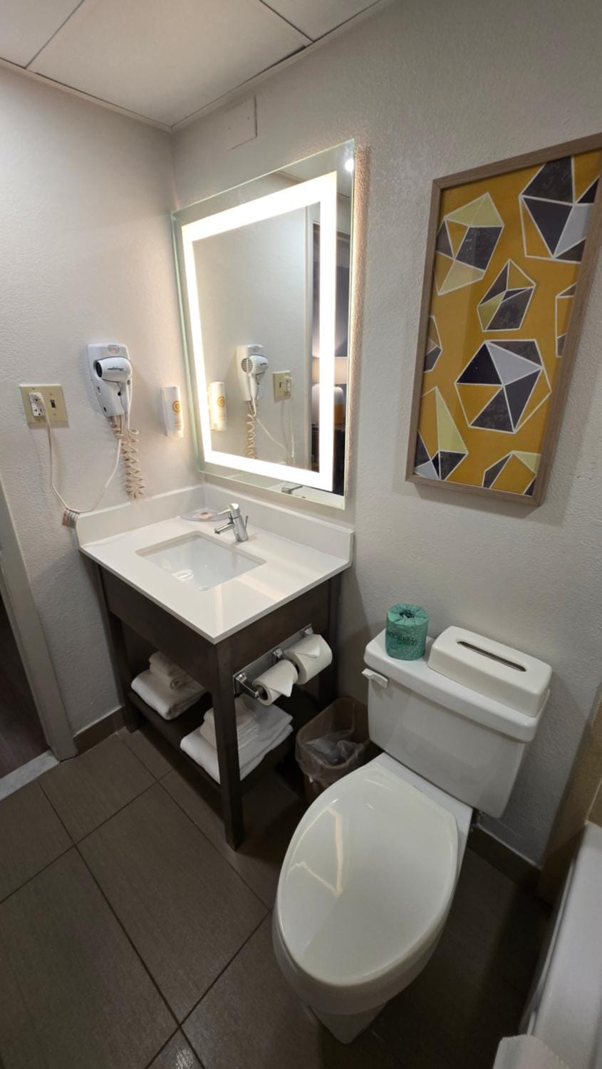 Comfort Inn Albany-South, Glenmont Inn in Albany