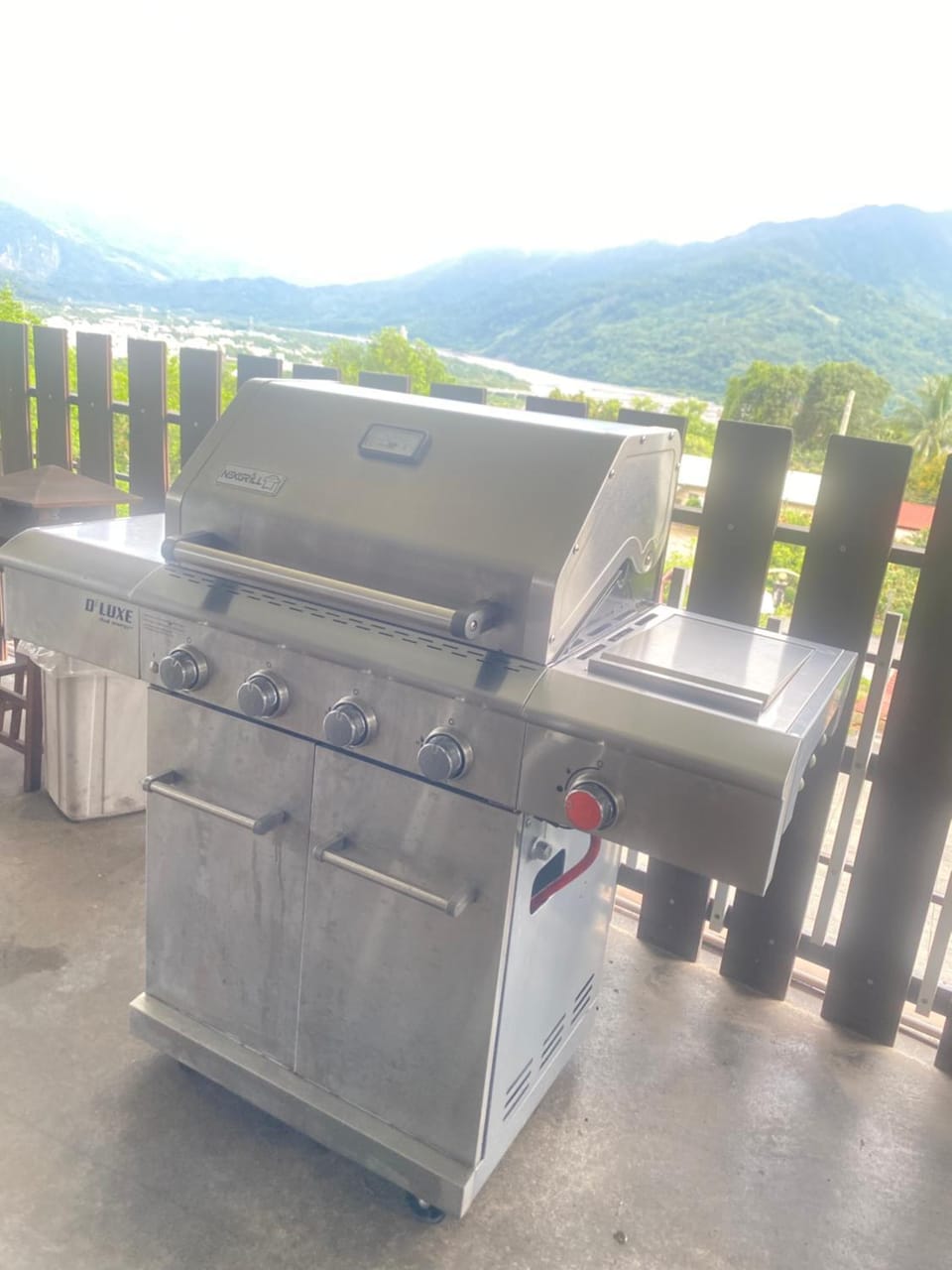 Natural landscape, BBQ facilities, Mountain view