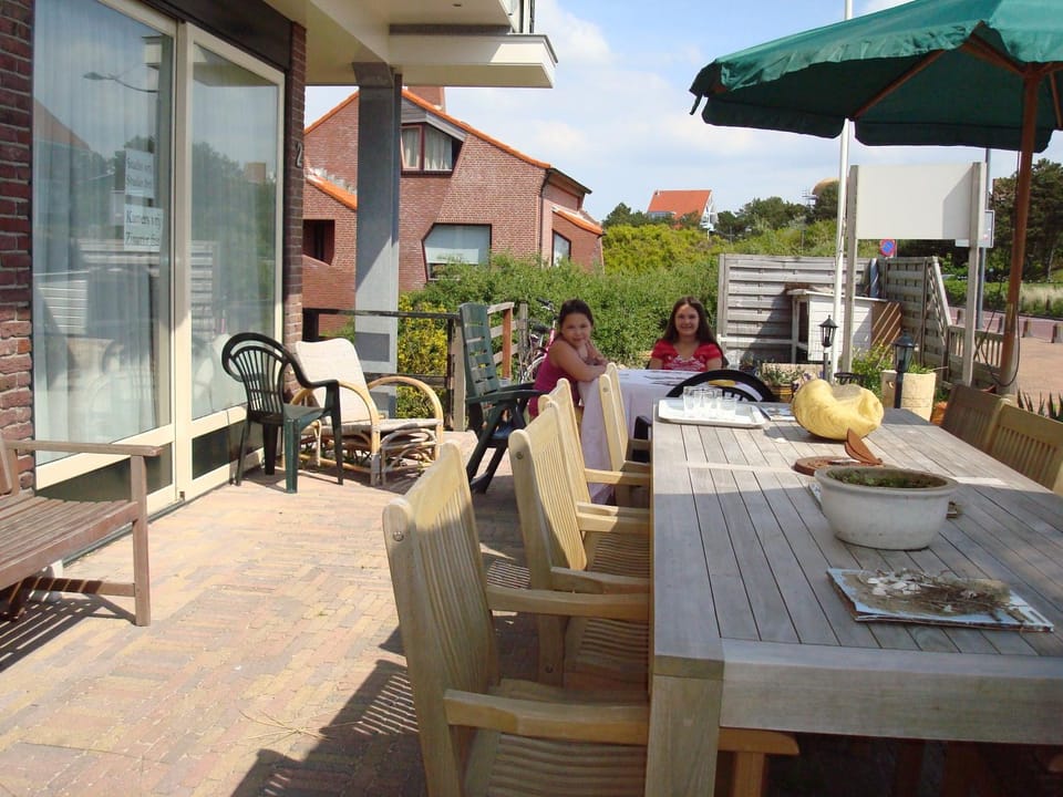 Property building, Balcony/Terrace