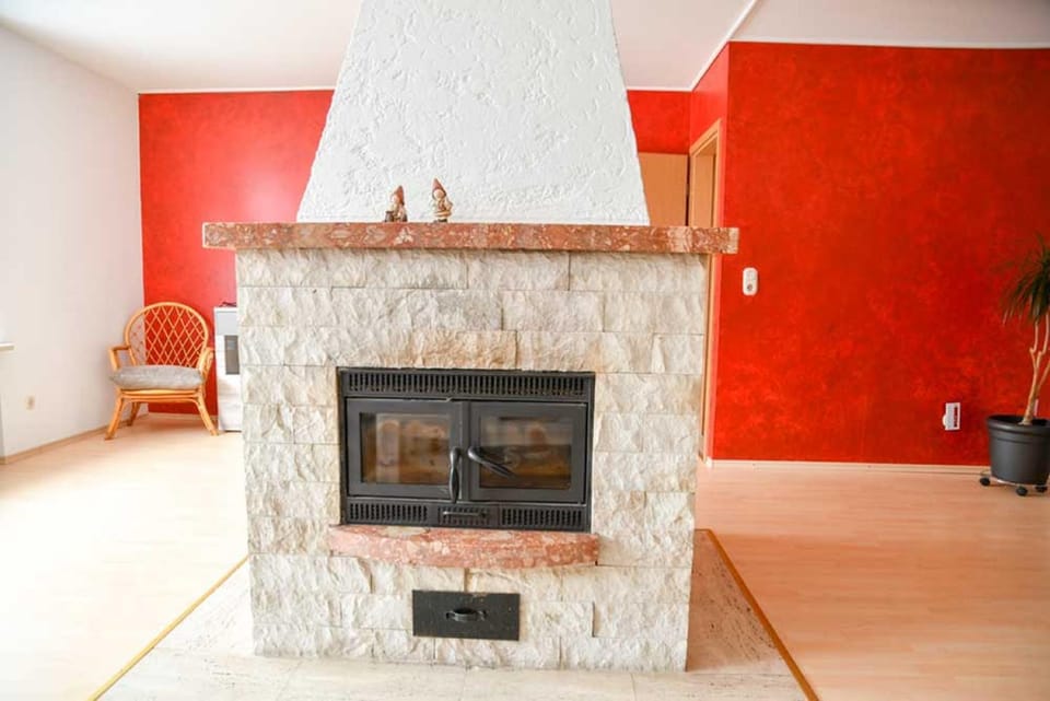 Living room, Decorative detail