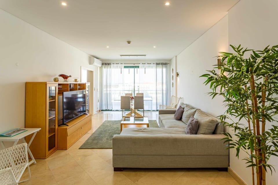 VilamouraSun Aquamar 410 - Vista marina Apartment in Quarteira