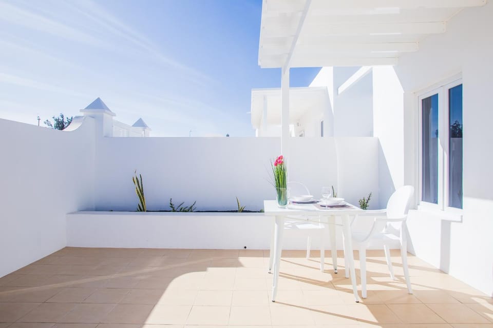 Flower Beach Suite 6 Apartment in Isla de Lanzarote