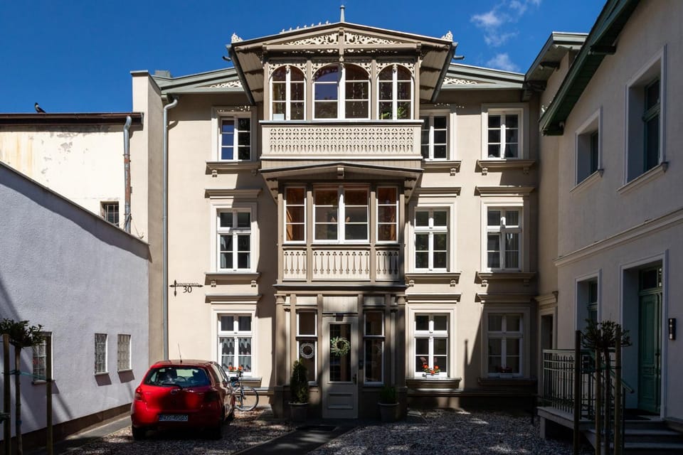 Property building, Day