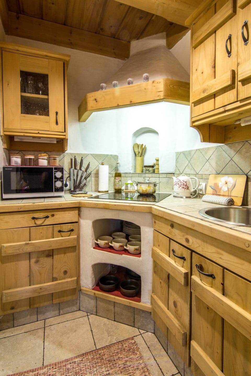 Kitchen or kitchenette
