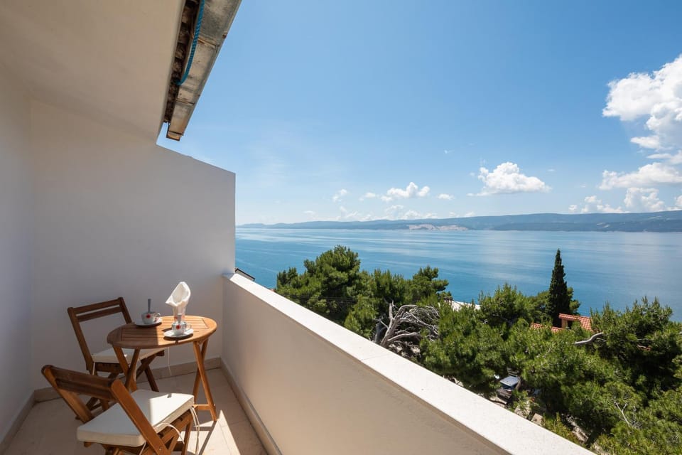 Natural landscape, View (from property/room)