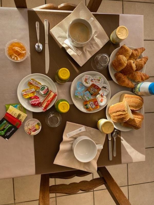 Relais des Iles chambres d'hôtes Bed and Breakfast in Occitanie