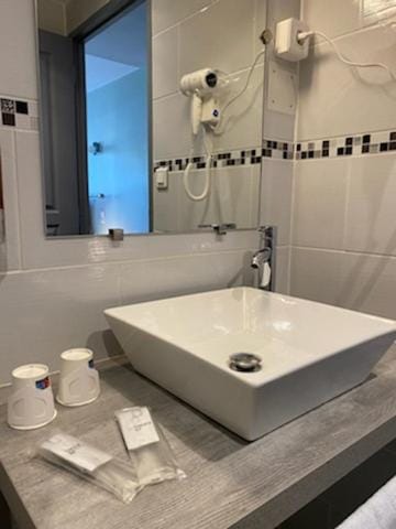 Relais des Iles chambres d'hôtes Bed and Breakfast in Occitanie