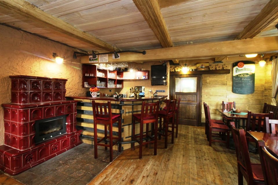 Lounge or bar, Seating area, Breakfast