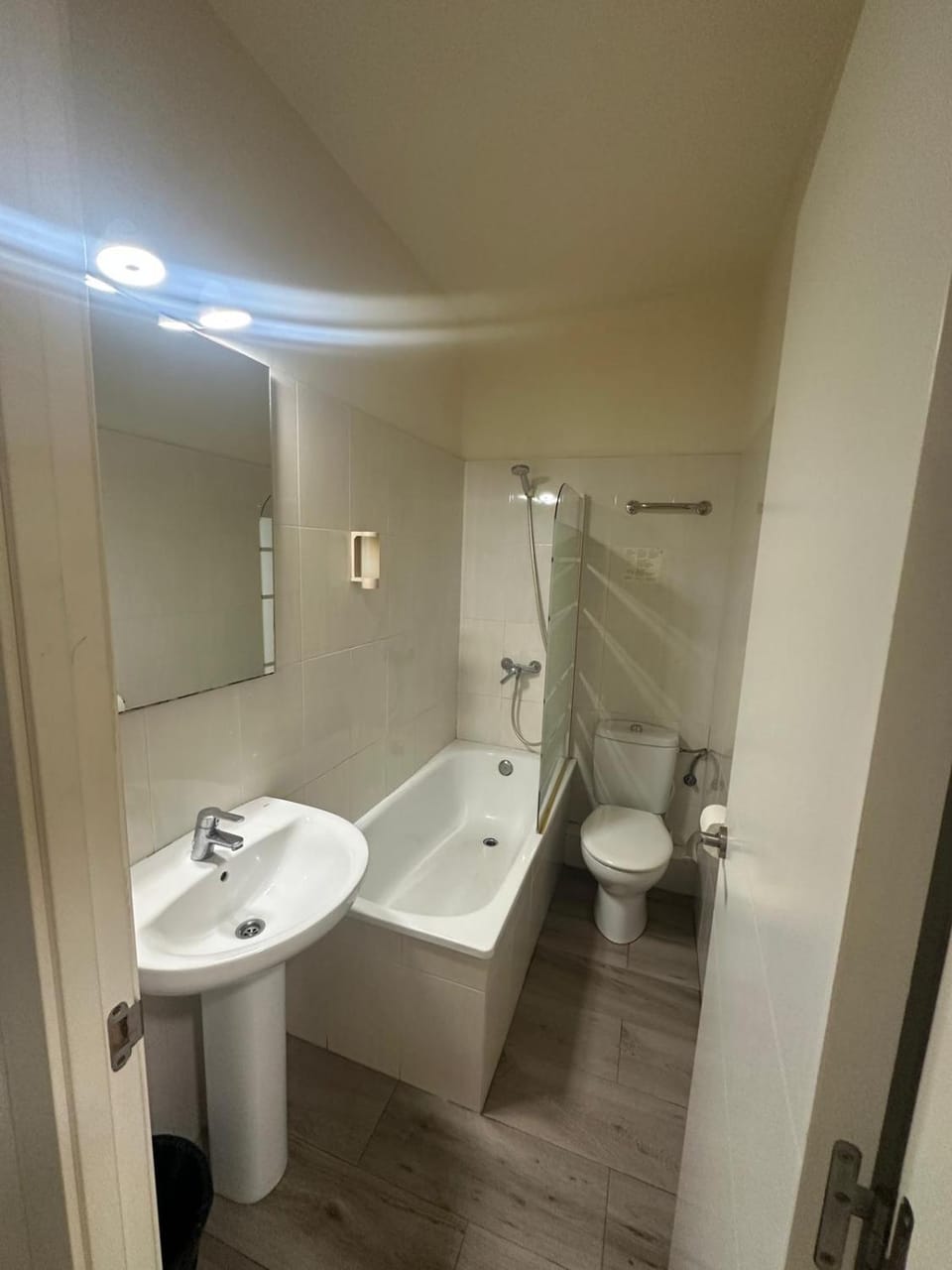 Hostal Balmes Centro Bed and Breakfast in Barcelona