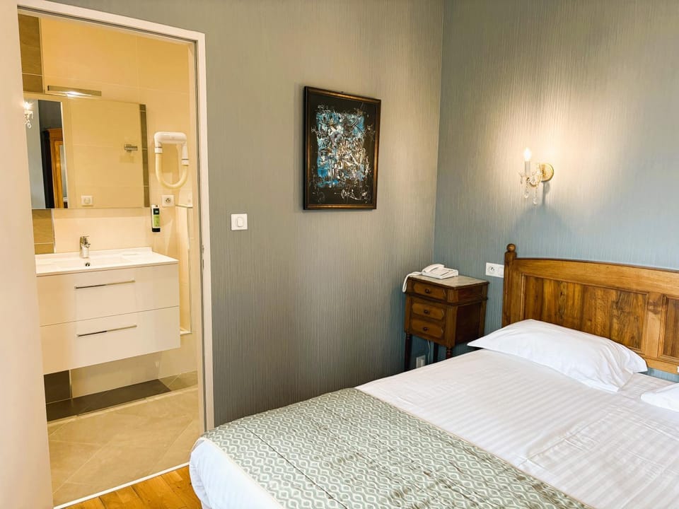 Logis Hôtel Beau Site Hotel in Occitanie