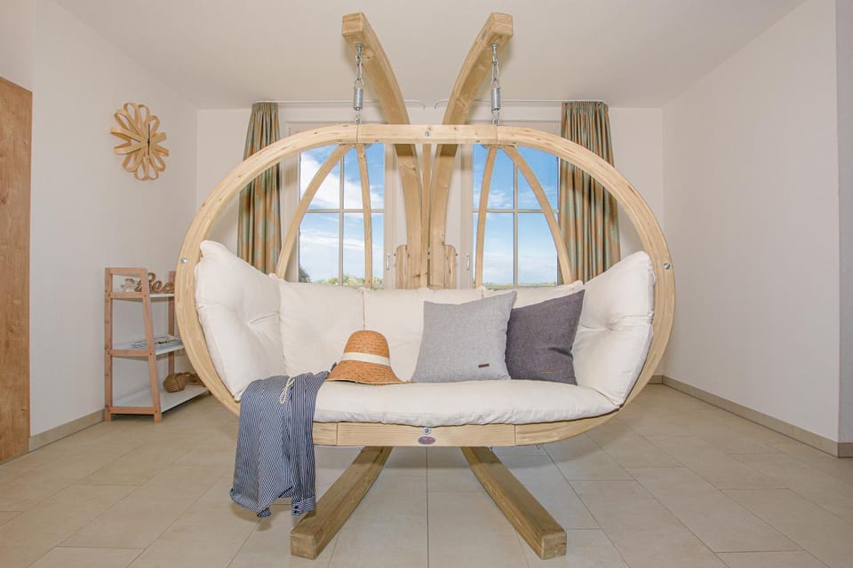 Garden, View (from property/room), Balcony/Terrace, Living room, Seating area