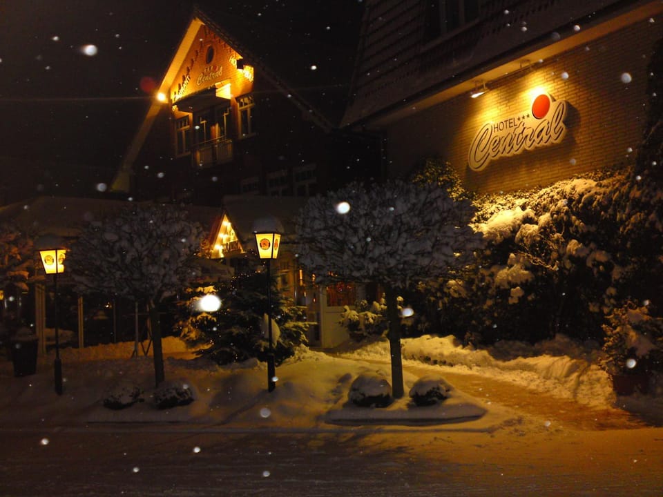 Property building, Facade/entrance, Night, Winter