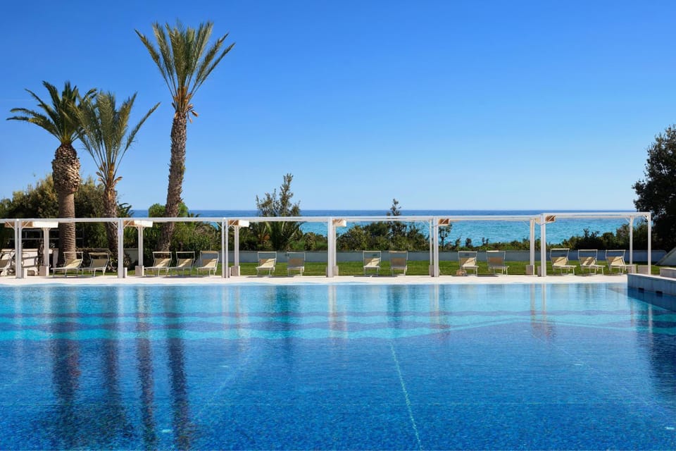Sea view, Swimming pool