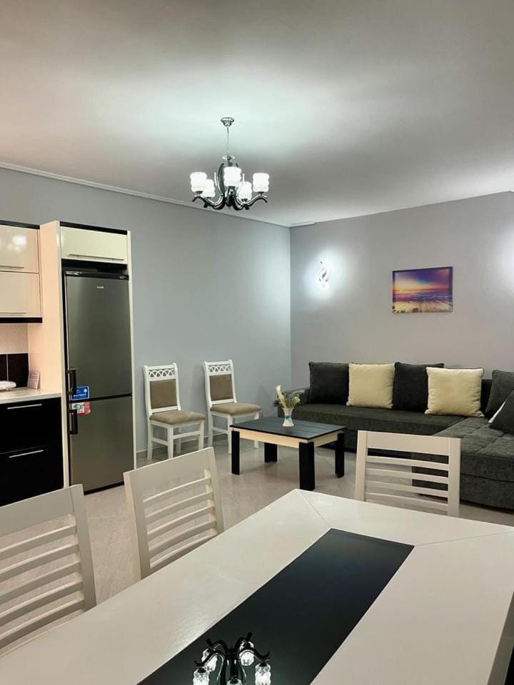 Imperial apartments Apartment in Ksamil