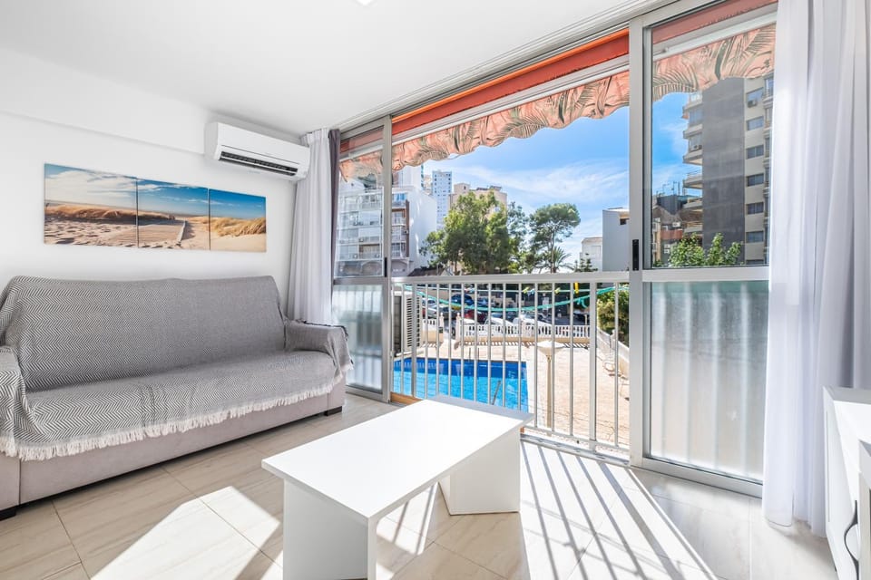 Bed, View (from property/room), Living room, air conditioner