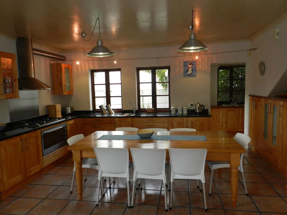 Sunset at Diluta House in Cape Town