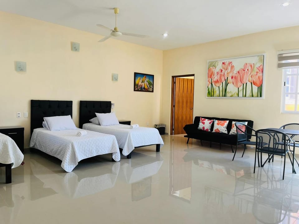 Photo of the whole room, Bedroom