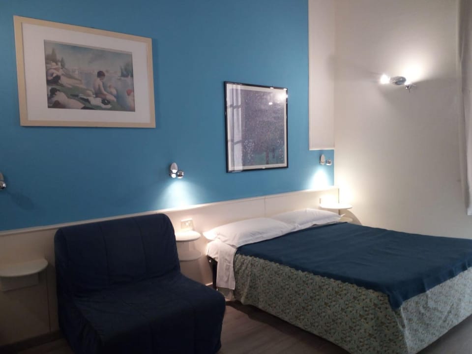 Residenza Le Rondini Bed and Breakfast in Florence