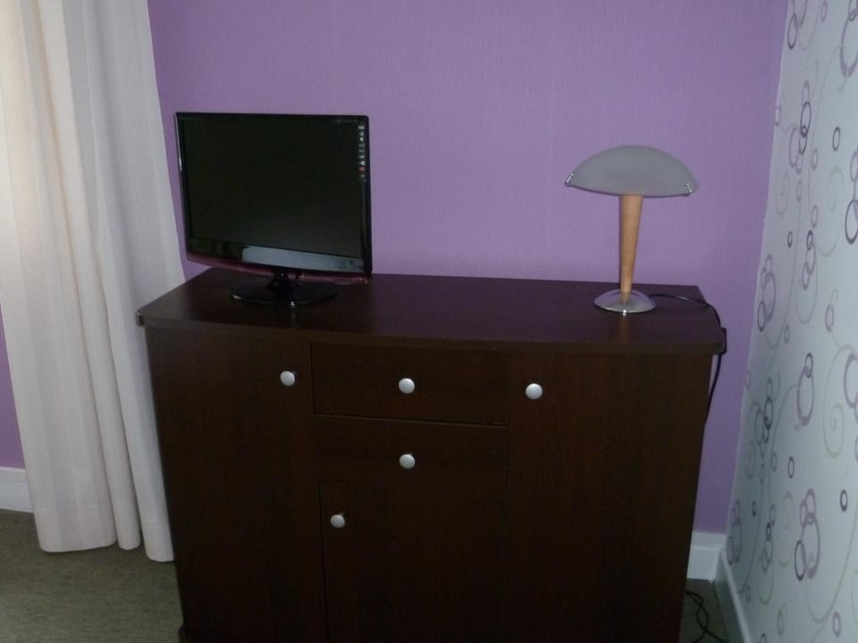 TV and multimedia, Decorative detail