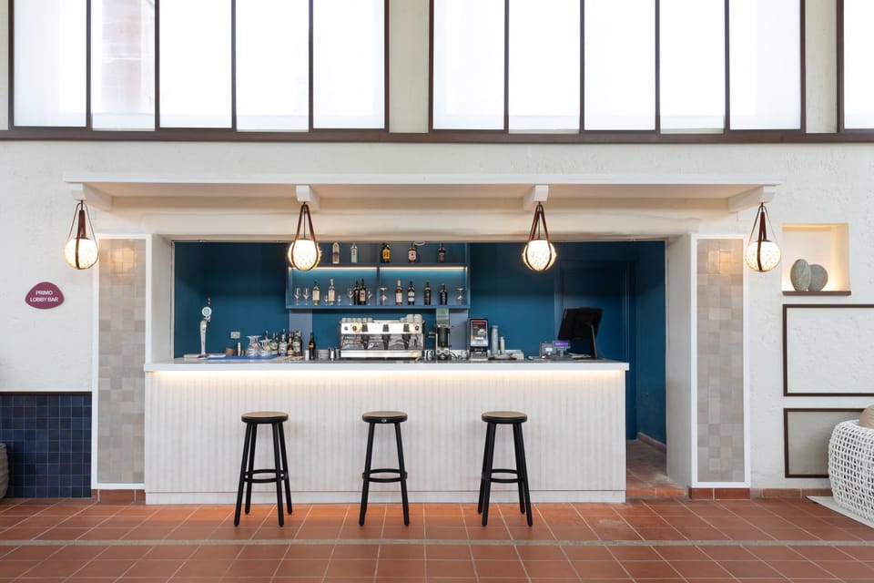 Lounge or bar