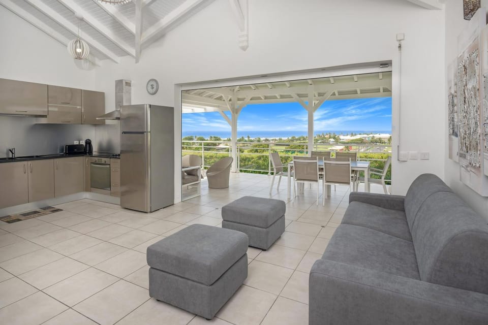 Living room, Sea view, kitchen