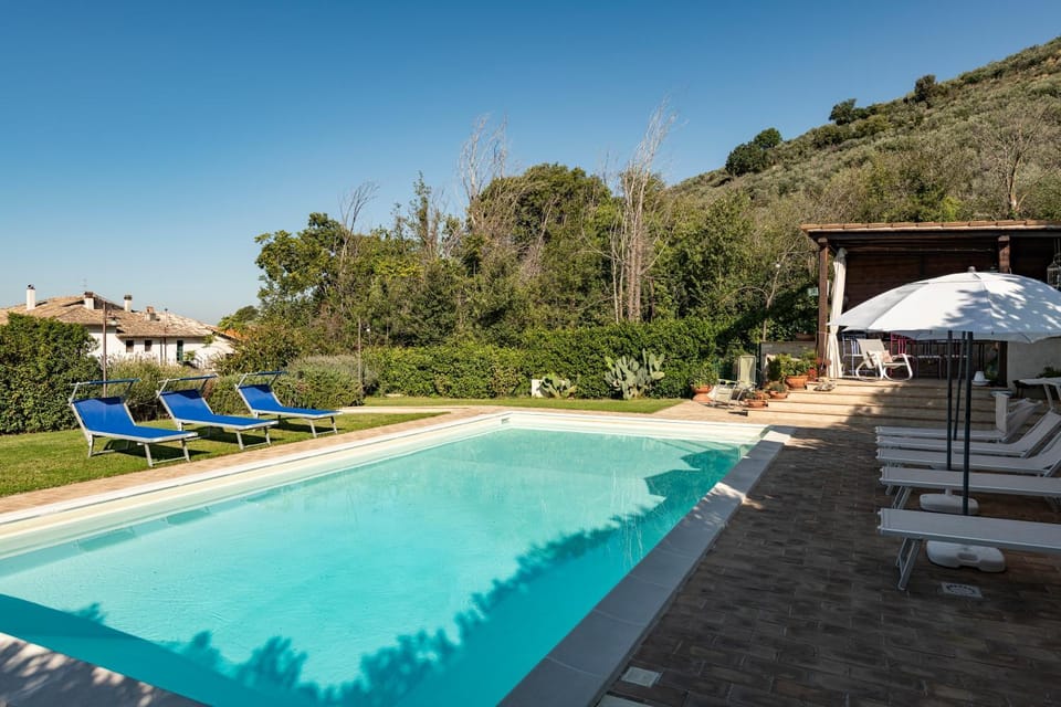 Agriturismo Monte Cologna Farm Stay in Umbria