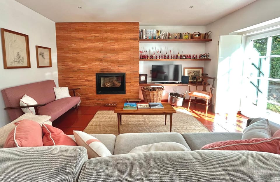 Living room, fireplace