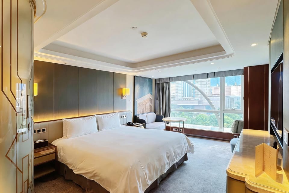 Oriental Riverside Bund View Hotel (Shanghai International Convention Center) Hotel in Shanghai