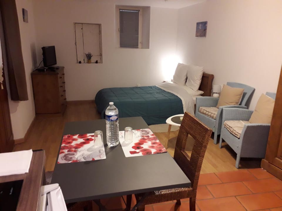 Appart-Hôtel Résidence Maloc Apartment hotel in Malaucène