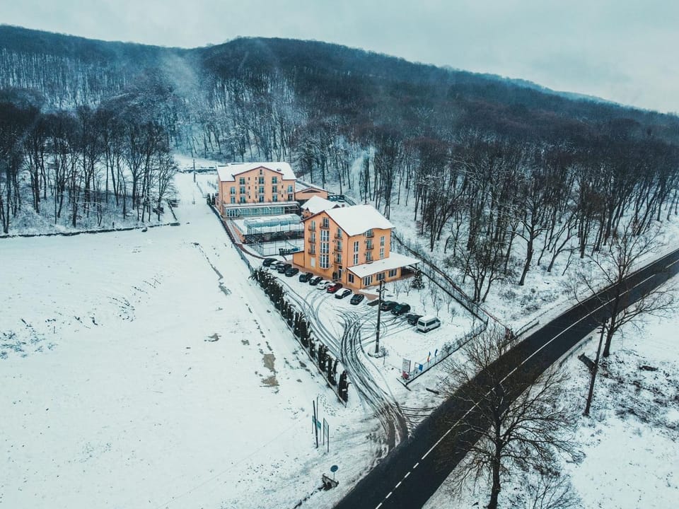 Property building, Bird's eye view