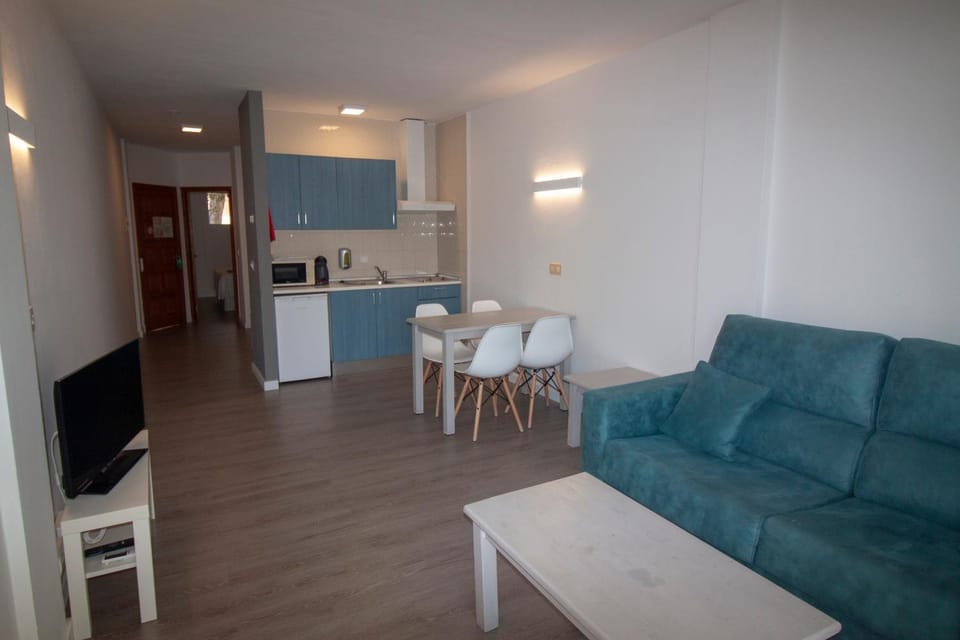 Kitchen or kitchenette, Living room, Dining area