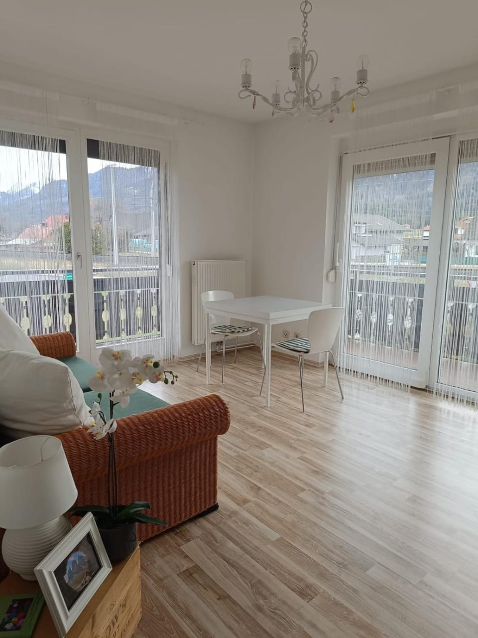 View (from property/room), Living room, Seating area