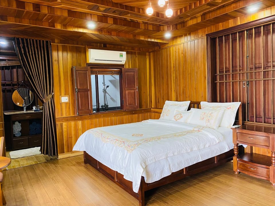 Khamy Riverside Villa Resort in Hoi An