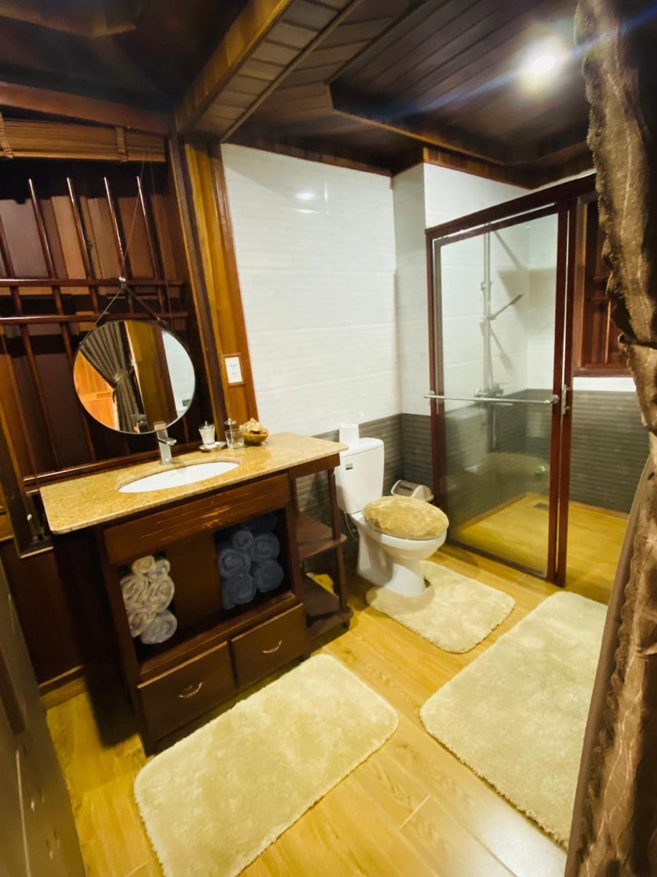 Khamy Riverside Villa Resort in Hoi An