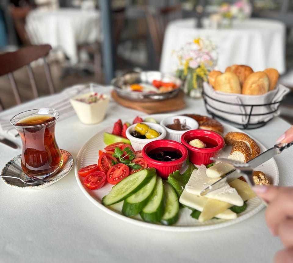 Food and drinks, Breakfast, Continental breakfast