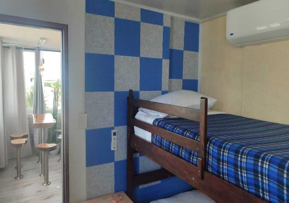 Bed, Photo of the whole room, Bedroom, bunk bed, air conditioner
